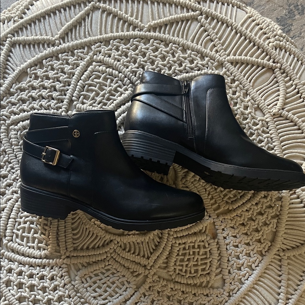 Giani Bernini Black Ankle Boots